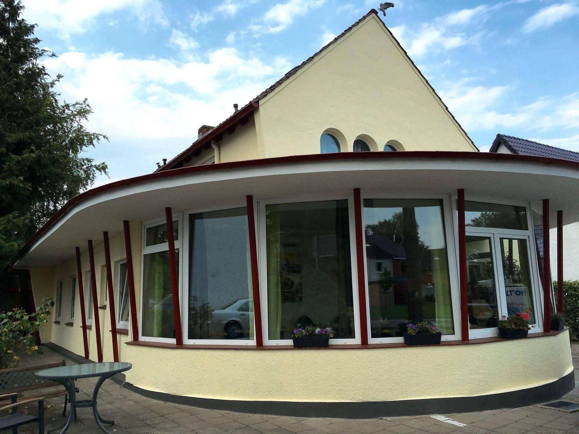 Das Hotelchen Lübeck Exterior foto